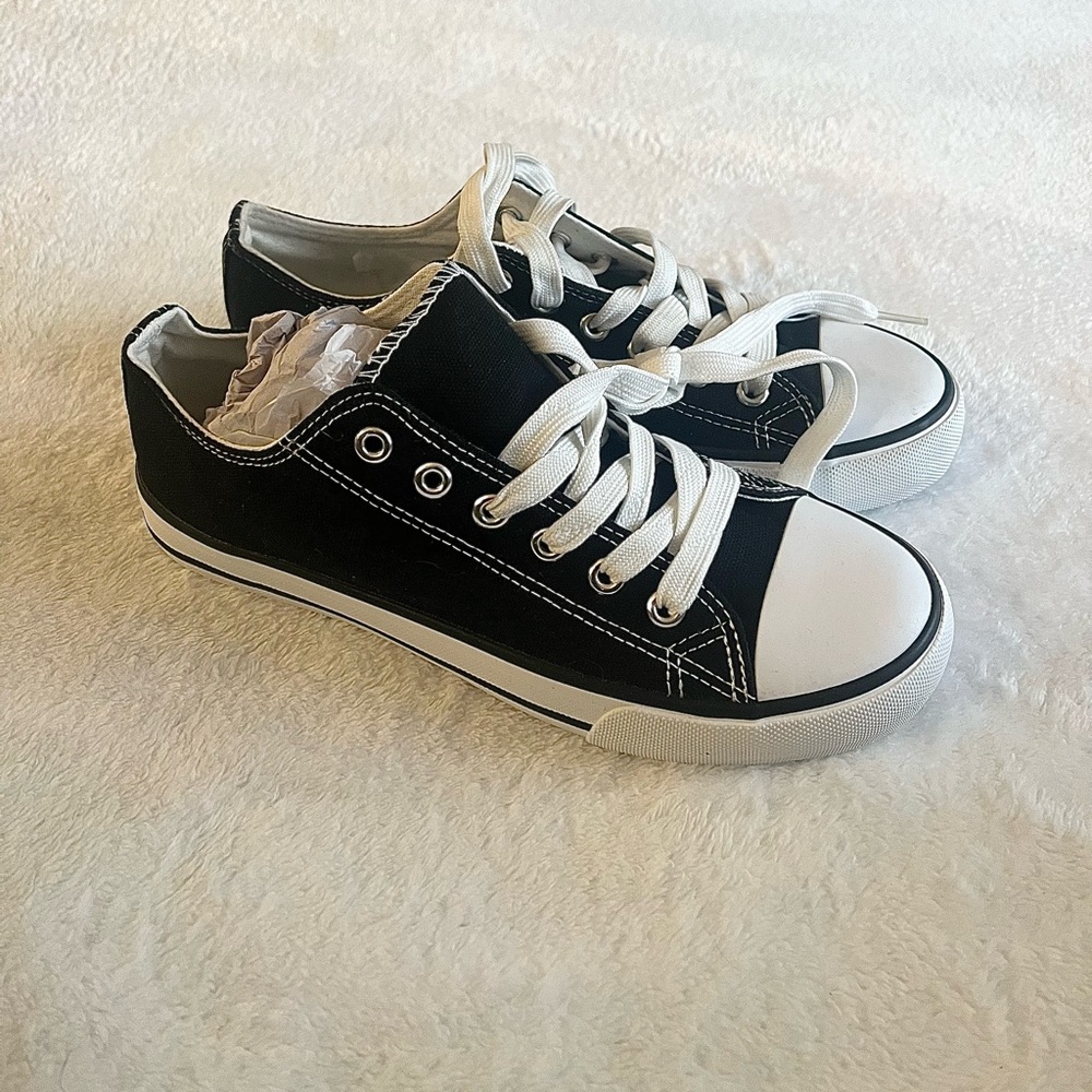 Canvas Converse inspired Shoes Women's Size 7 black white